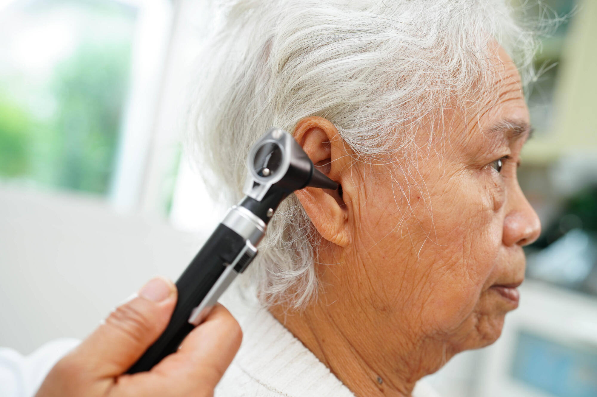 Hearing Loss Prevention: Tips for Seniors to Protect Their Hearing